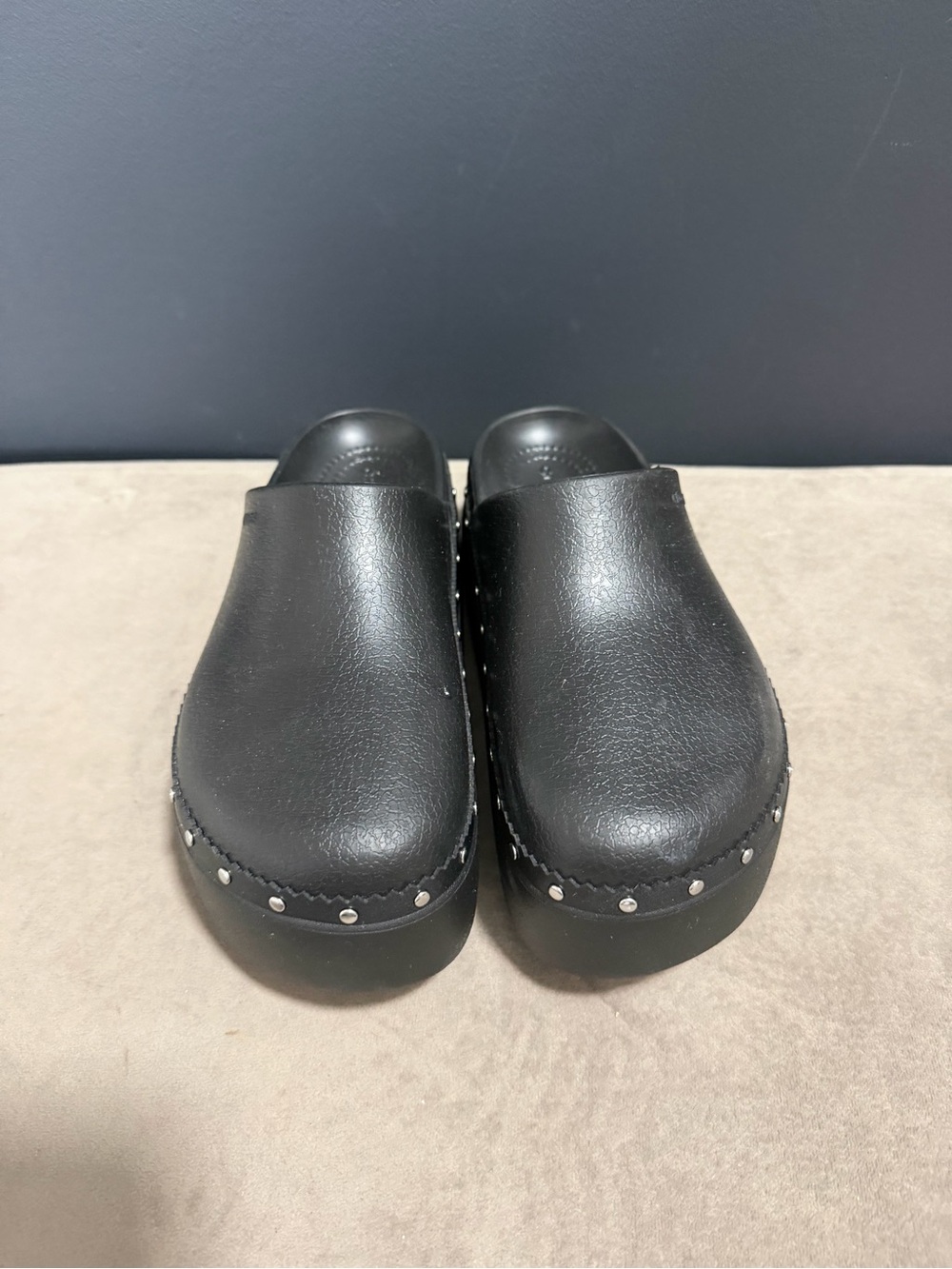 Black Studded platform Dylan crocs